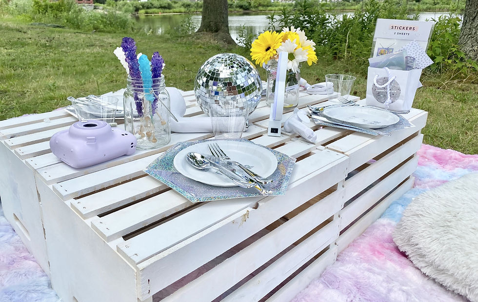 Thumbnail: CUSTOM GLAM PICNIC