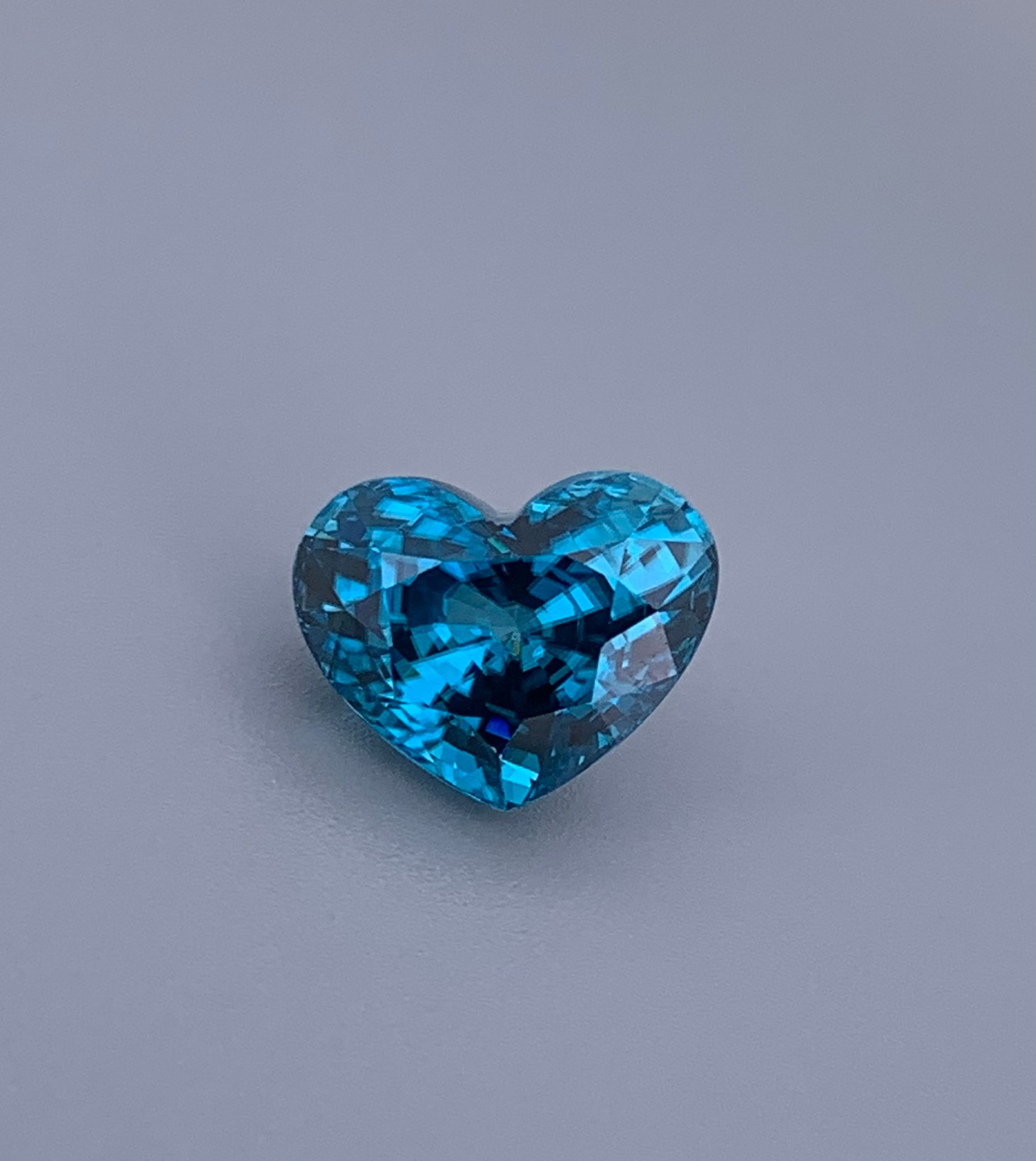 Blue Zircon 13.30 Cts