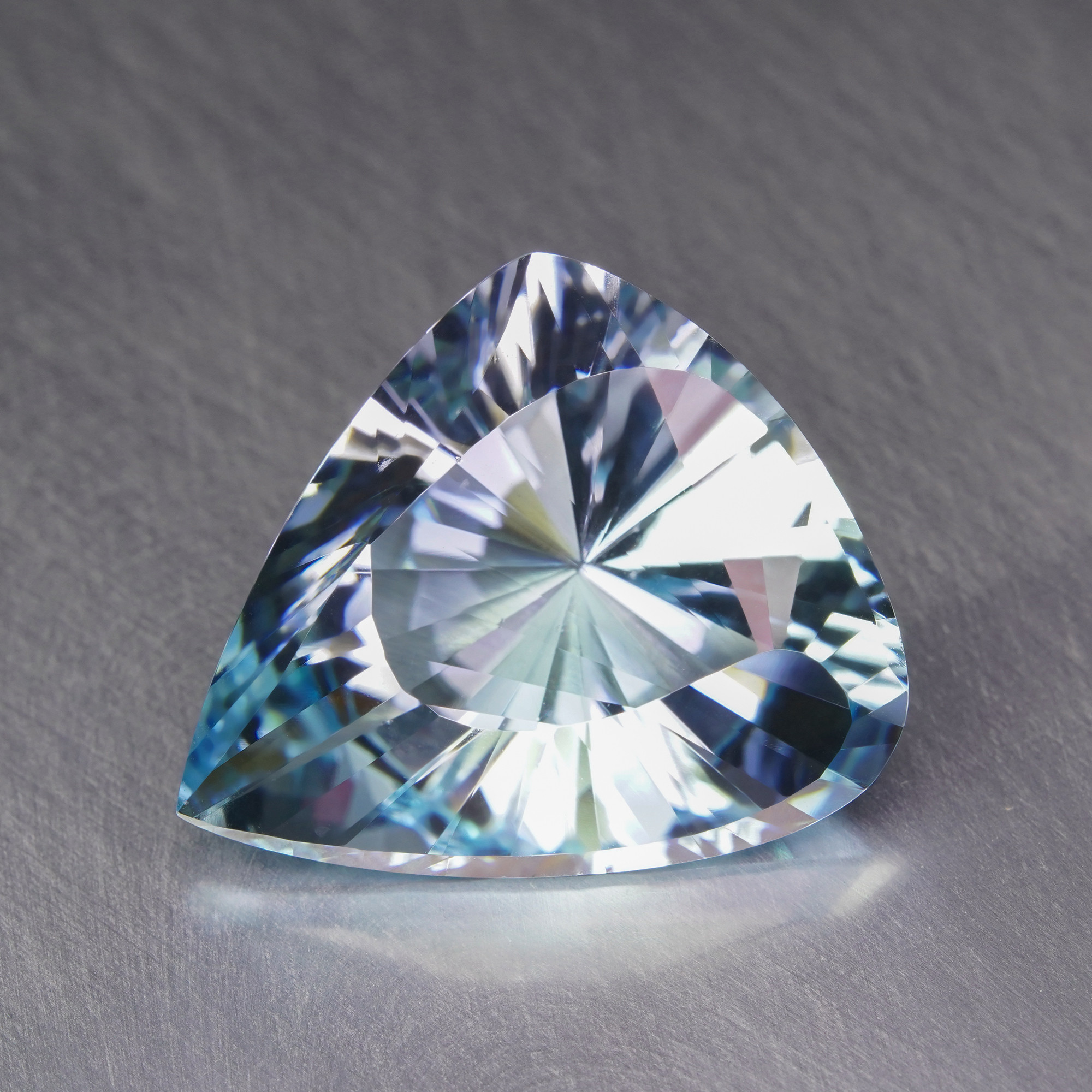 Aquamarine 22.55ct (AY4603)