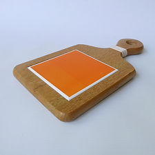 Retro orange square tile & blond wood cheese board. Vintage 1970s 1980s chopping board, breadboard or trivet. Hanging, snack serving