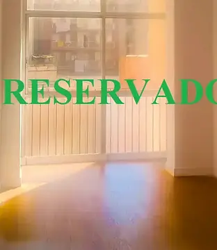 Piso reformado en venta en la calle Entença de Barcelona