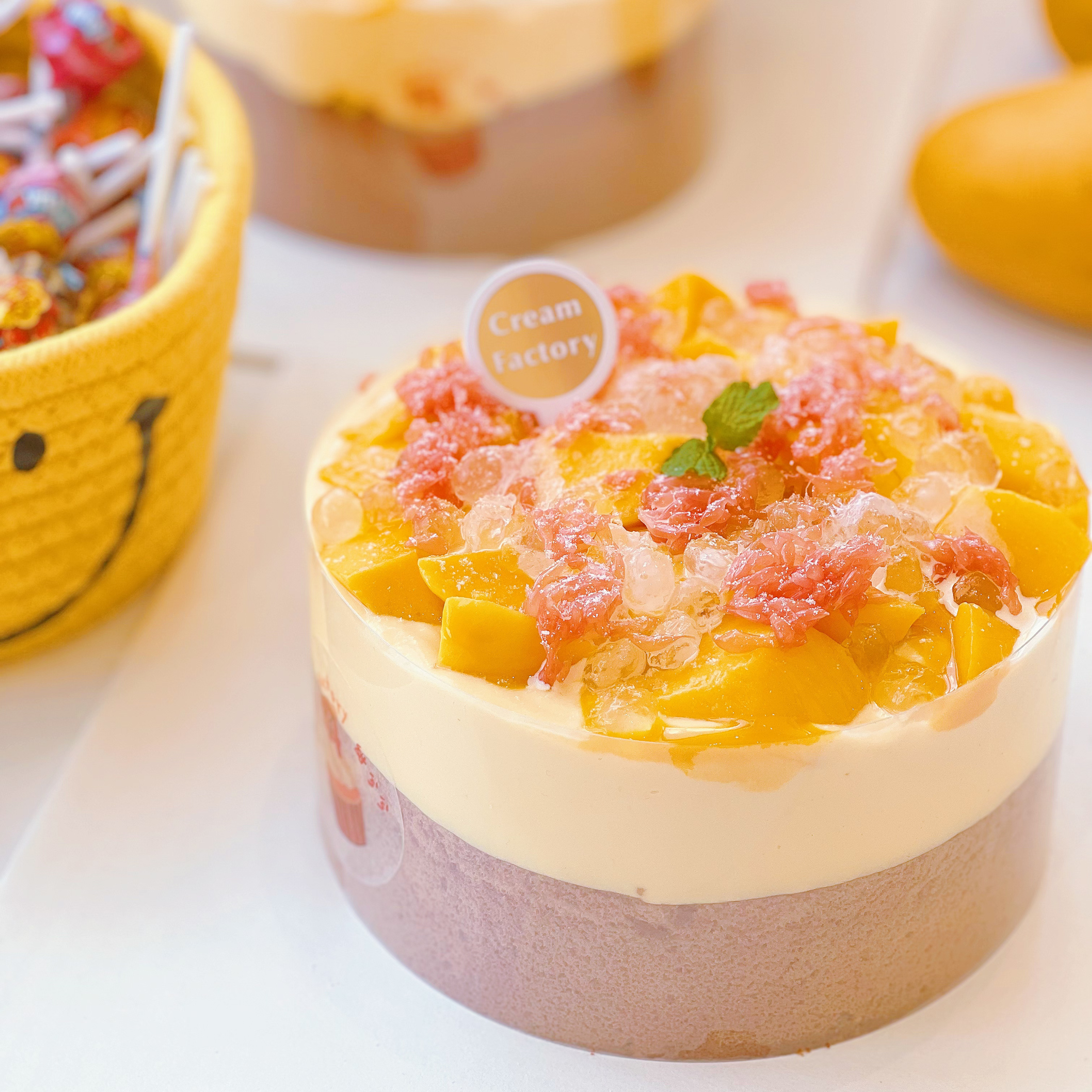 杨枝甘露爆浆蛋糕 Mango Sago Lava Cake