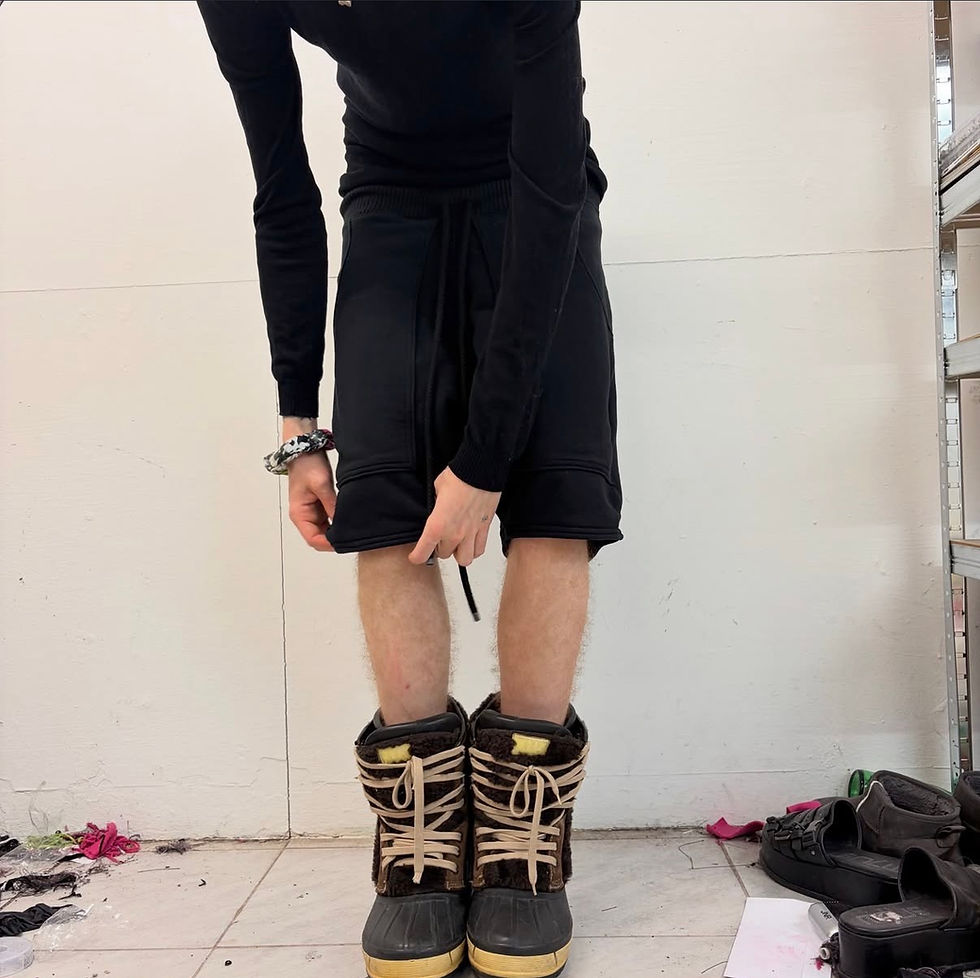 Thumbnail: BLACK PATCH POCKET SHORT