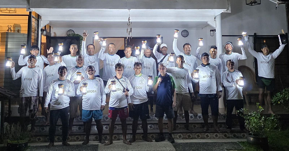 KAAGAPAY SA KALINGA: Bell-Kenz Pharma Distributes Rechargeable Lamps to SITODA Members