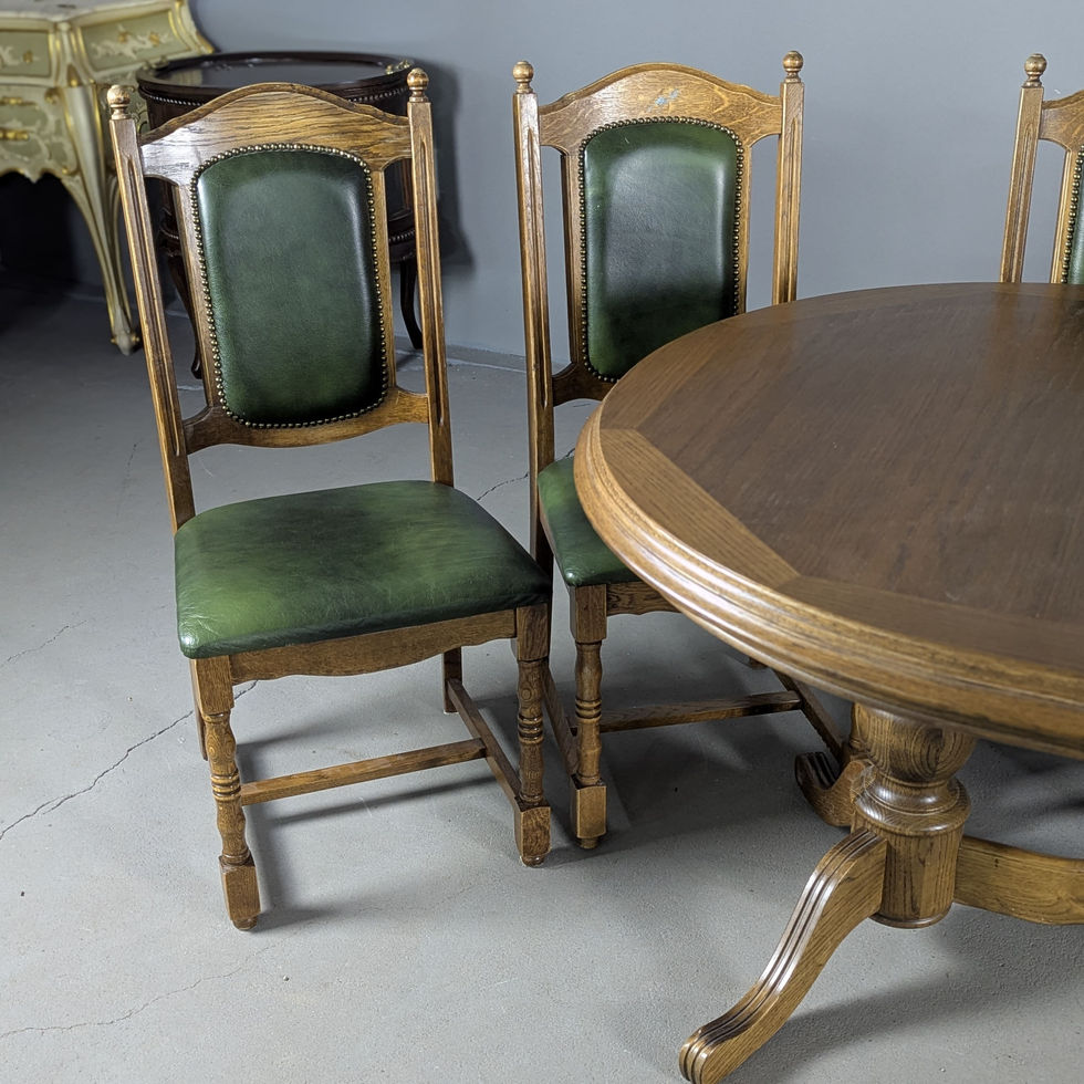 Ąžuolinis valgomojo komplektas su 6 kėdėmis