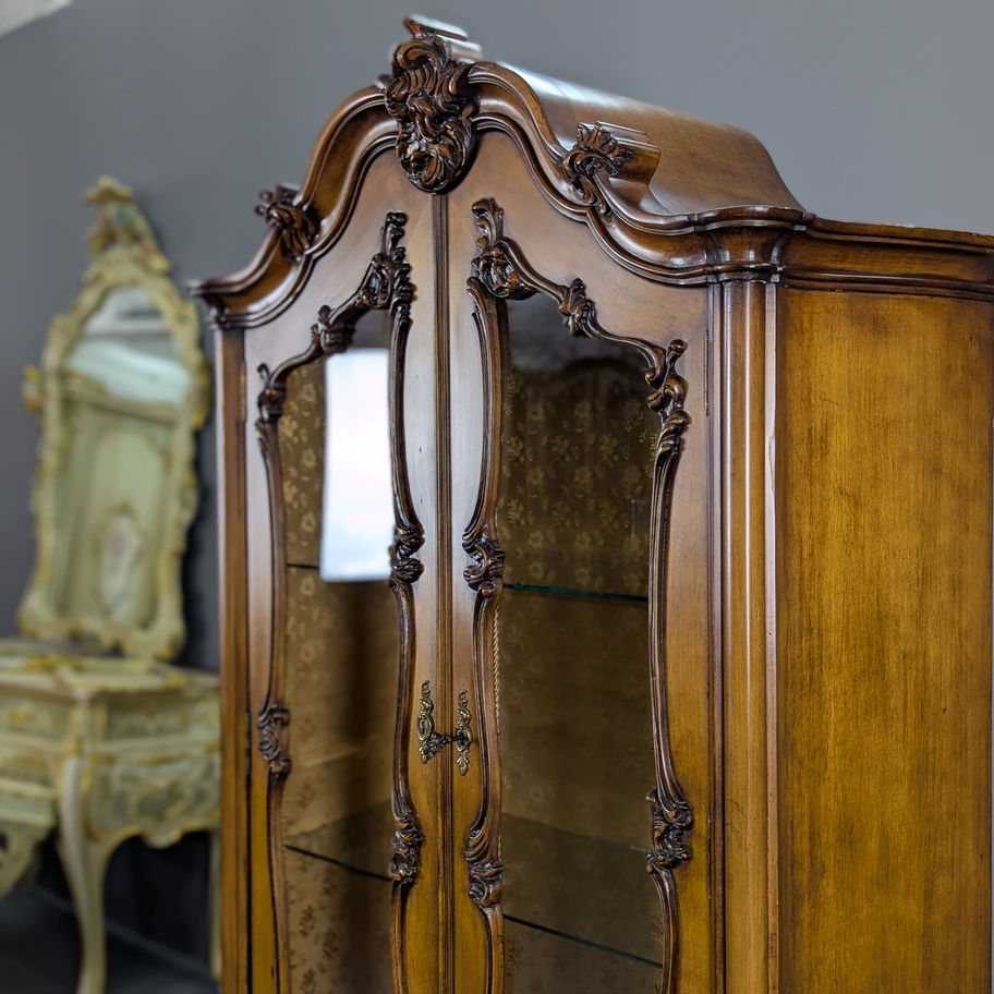 Antikvarinė ispaniška indauja