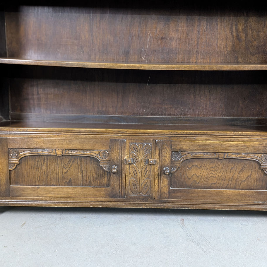 Ąžuolinė knygų lentyna