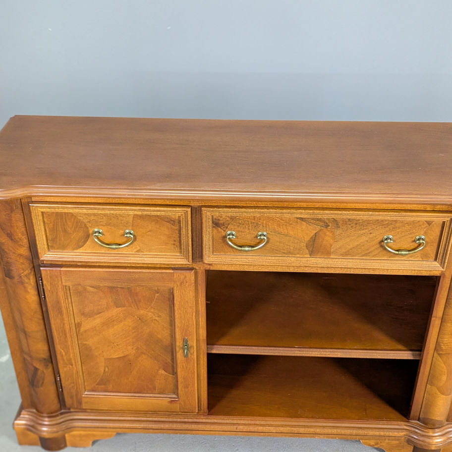 Itališko stiliaus komoda