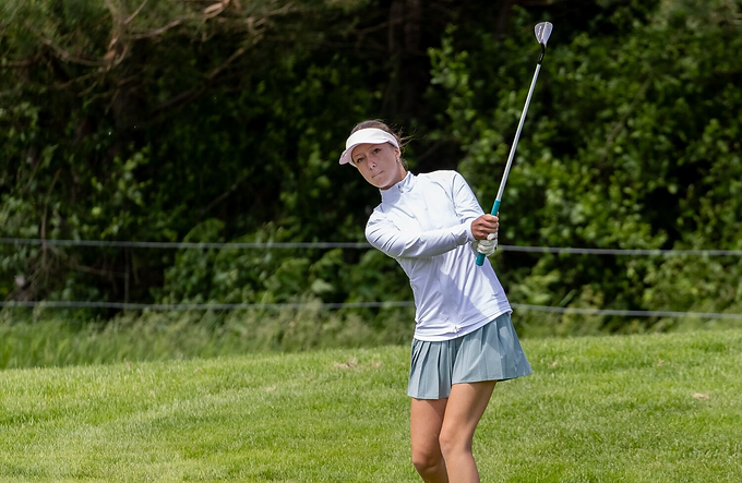 Slovenský golf má ďalší dôvod na hrdosť. Mladá reprezentantka Zoey Sophia Pápay sa podľa aktuálneho vydania svetového amatérskeho rebríčka WAGR (World Amateur Golf Ranking) / Slovak golf has another reason to be proud. According to the current edition of the WAGR (World Amateur Golf Ranking)