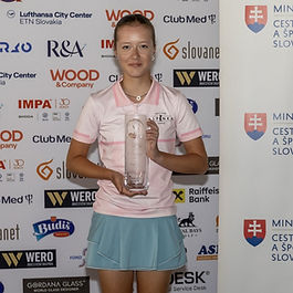 S novým generálnym partnerom Raiffeisen Bank a pod novým názvom RAIFFEISENBANK SPORT TOUR 2026 odštartovala v dňoch 17. – 19. apríla na ihrisku v Green Resort Hrubá Borša / With the new general partner Raiffeisen Bank and under the new name RAIFFEISENBANK SPORT TOUR 2026, the highest National Golf Tour started on April 17-19 at the course in Green Resort Hruba Borsa