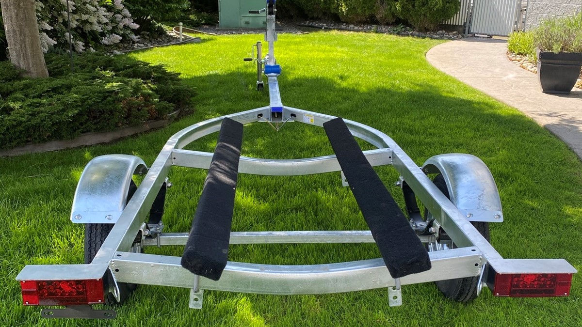 Marlon MB - 1250 Galvanized Trailer