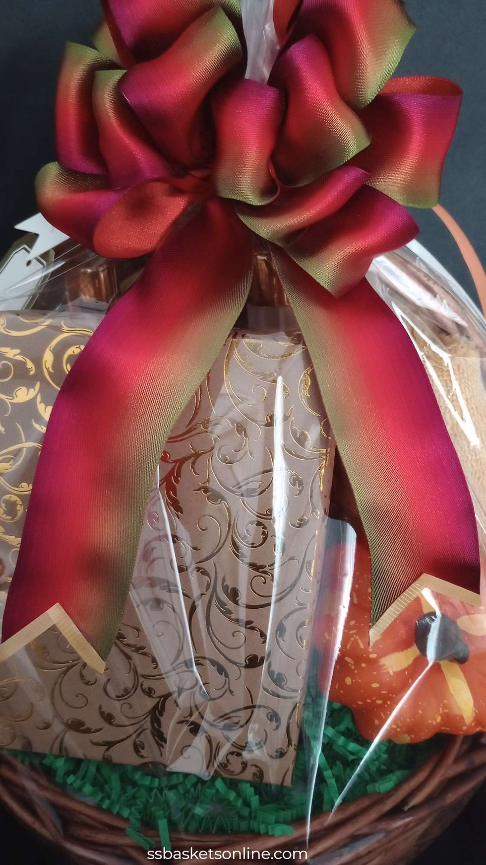Miniatura: "Thank You Autumn Gift Basket" 