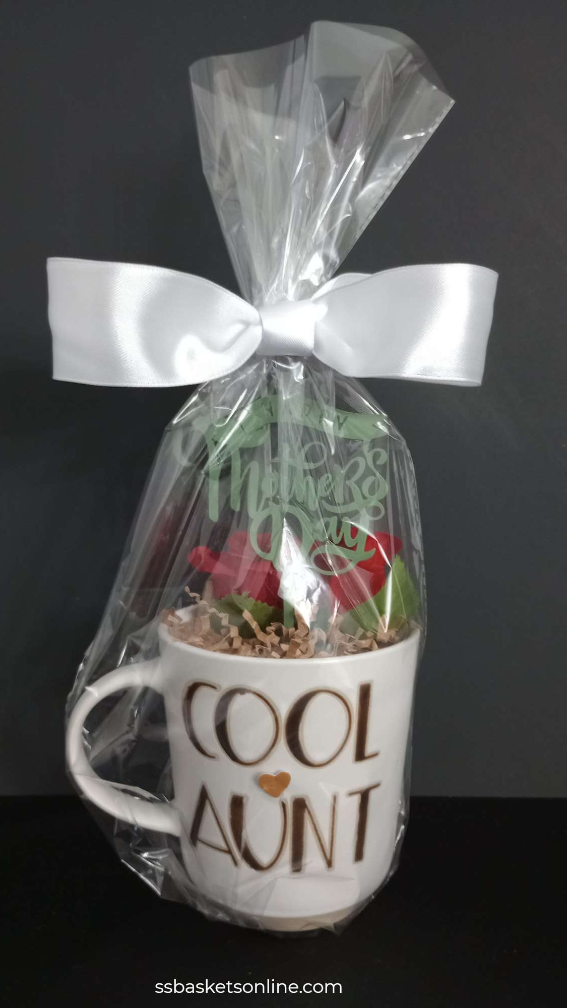 COOL AUNT Mother's Day gift cup