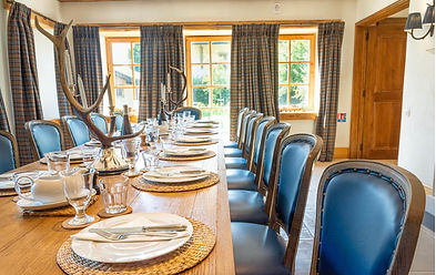 Oasis Chalet dining.jpeg