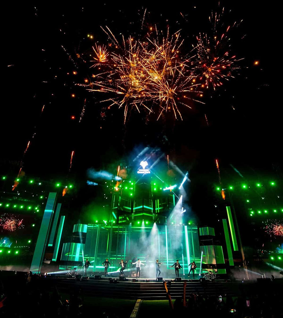 Không khí sôi động tại đại nhạc hội Carnival of Lights.