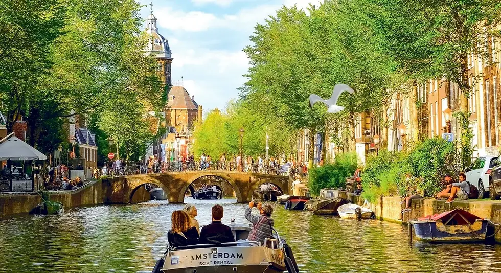 amsterdam_canal_holland_netherlands_bike_tour_to