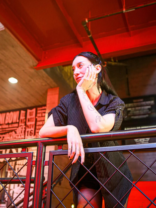 in the spotlight : julia wolf
