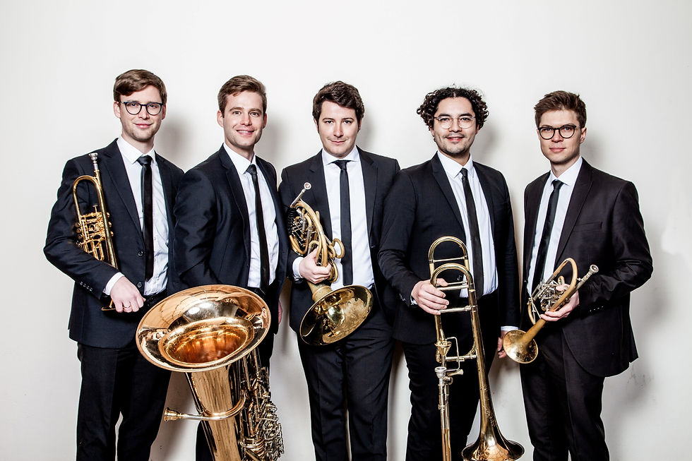 SalaputiaBrassQuintett_01_copyright_AndreBystron.jpg