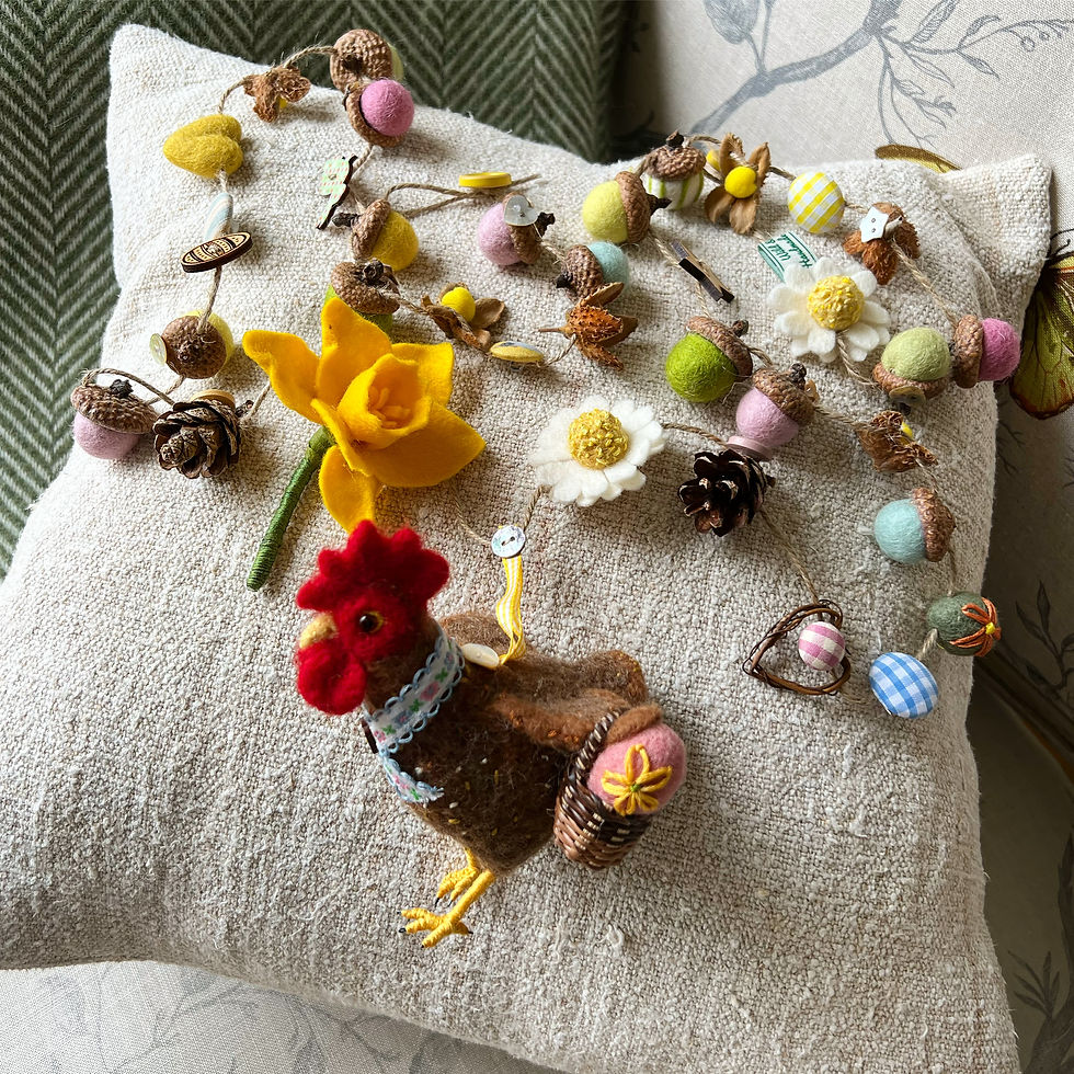 Thumbnail: Easter garland ... Florence hen