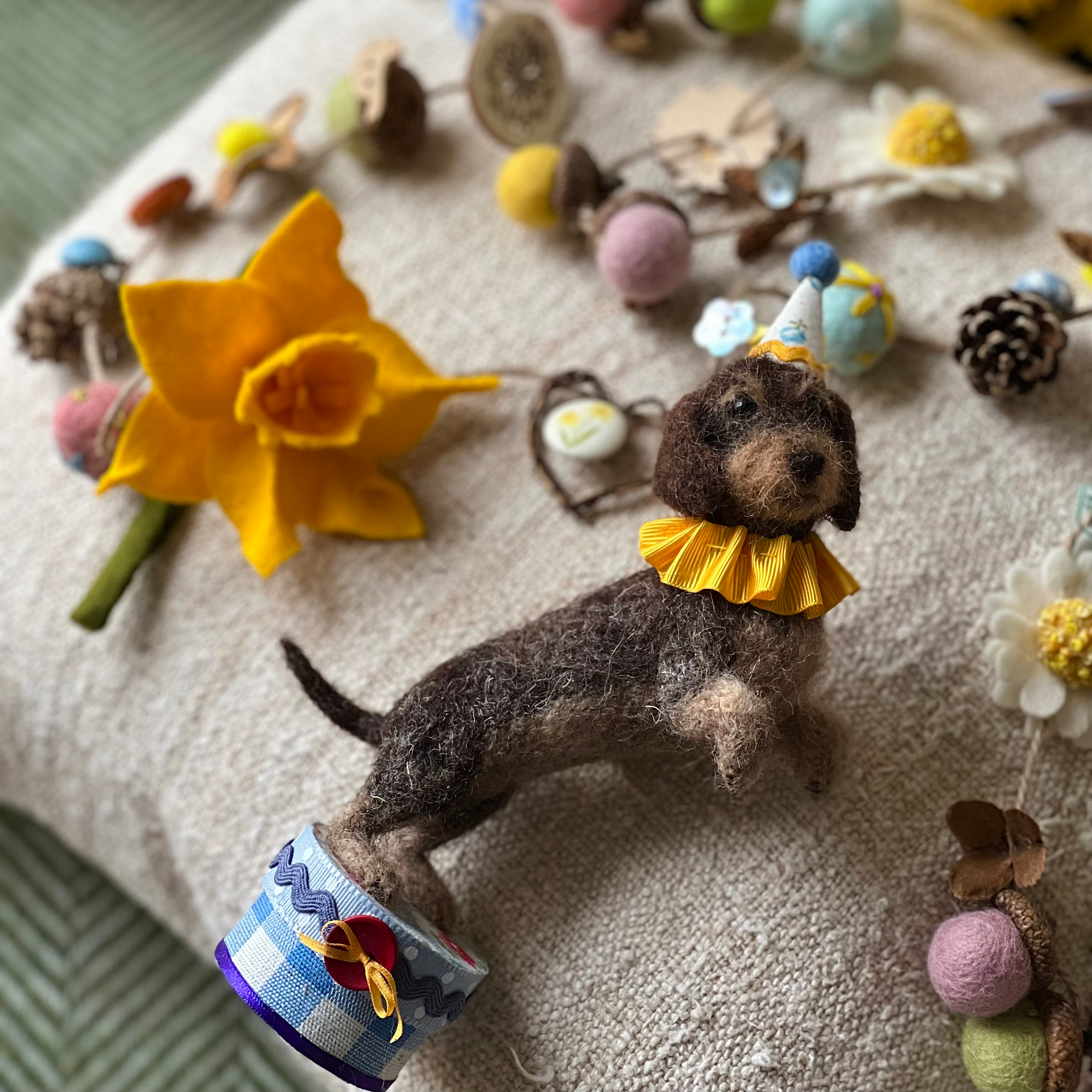 Easter garland ... Frankie the dachshund