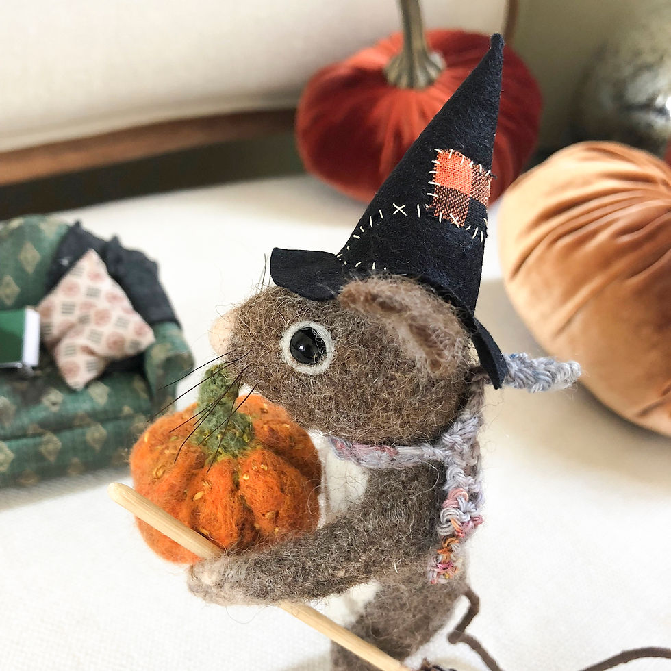 Thumbnail: Myrtle mouse (Halloween witch)