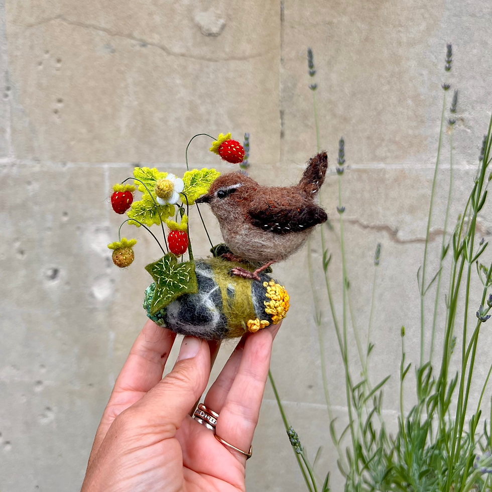 Thumbnail: Strawberry lover ... wren bauble