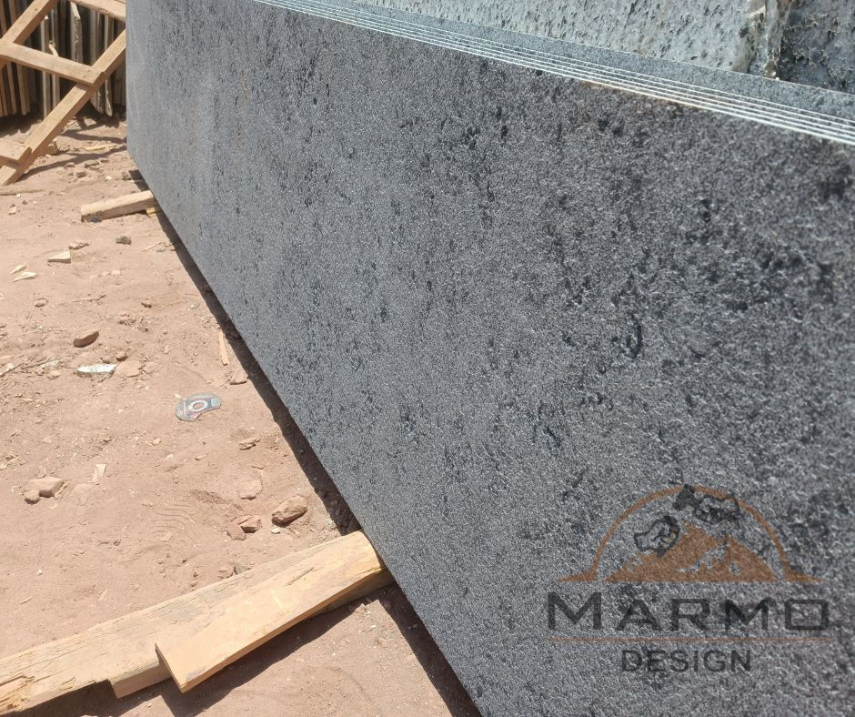 Melly Grey Dark - Bush Hammered Finish