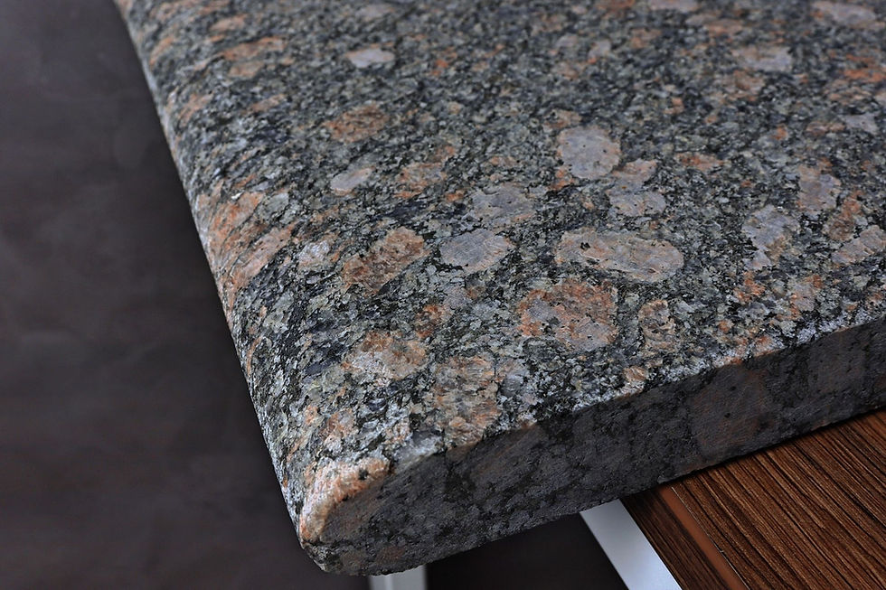 Gandola Full Bullnose - Egyptian Granite