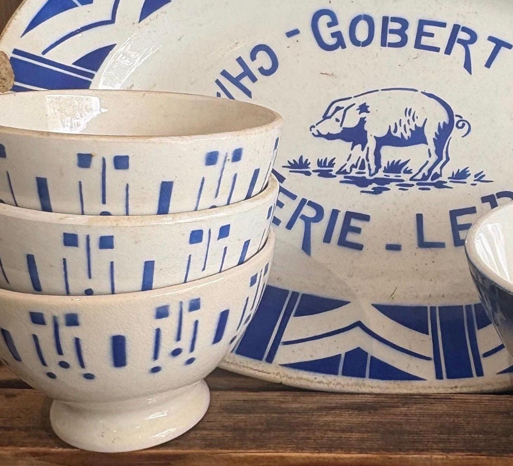 Set of 3 Vintage Boch Frères Café au Lait Bowls Belgium Blue White Art Deco Pott
