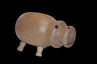 Pig_Money_Box_in_Pear-removebg-preview.png
