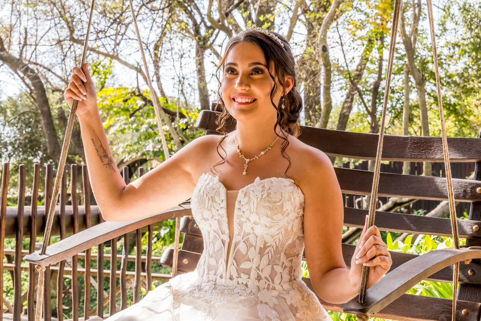 Wedding photography Gauteng, Bridal Makeup artists South Africa, Wedding Hair Stylist, Best wedding photographer Gauteng, Wedding photographer Muhldersdrift, wedding Makeup, Wedding Hair Styling, Beauty On Wheels, Alfiie Grobler
