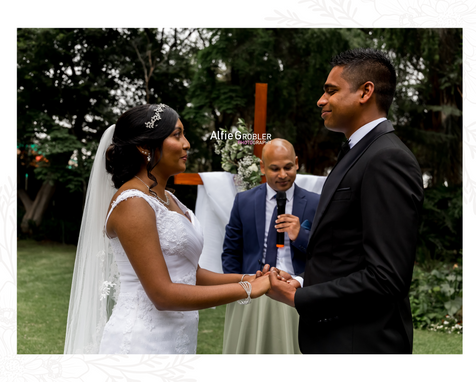 Lireze Photography, Figure of 8, Karen Pretorius Photography, Obsession Photography, Wynand van Der Merwe, Estillo, Arline Photography, Ikani Art, Photavia, Top wedding photographer Gauteng, Wedding photographer, wedding photos, Affordable top quality wedding photographer, canon, all inclusive makeup, hair and photography packages, wedding photography packages, elopement photography packages, Venue 185 Muhldersdrift