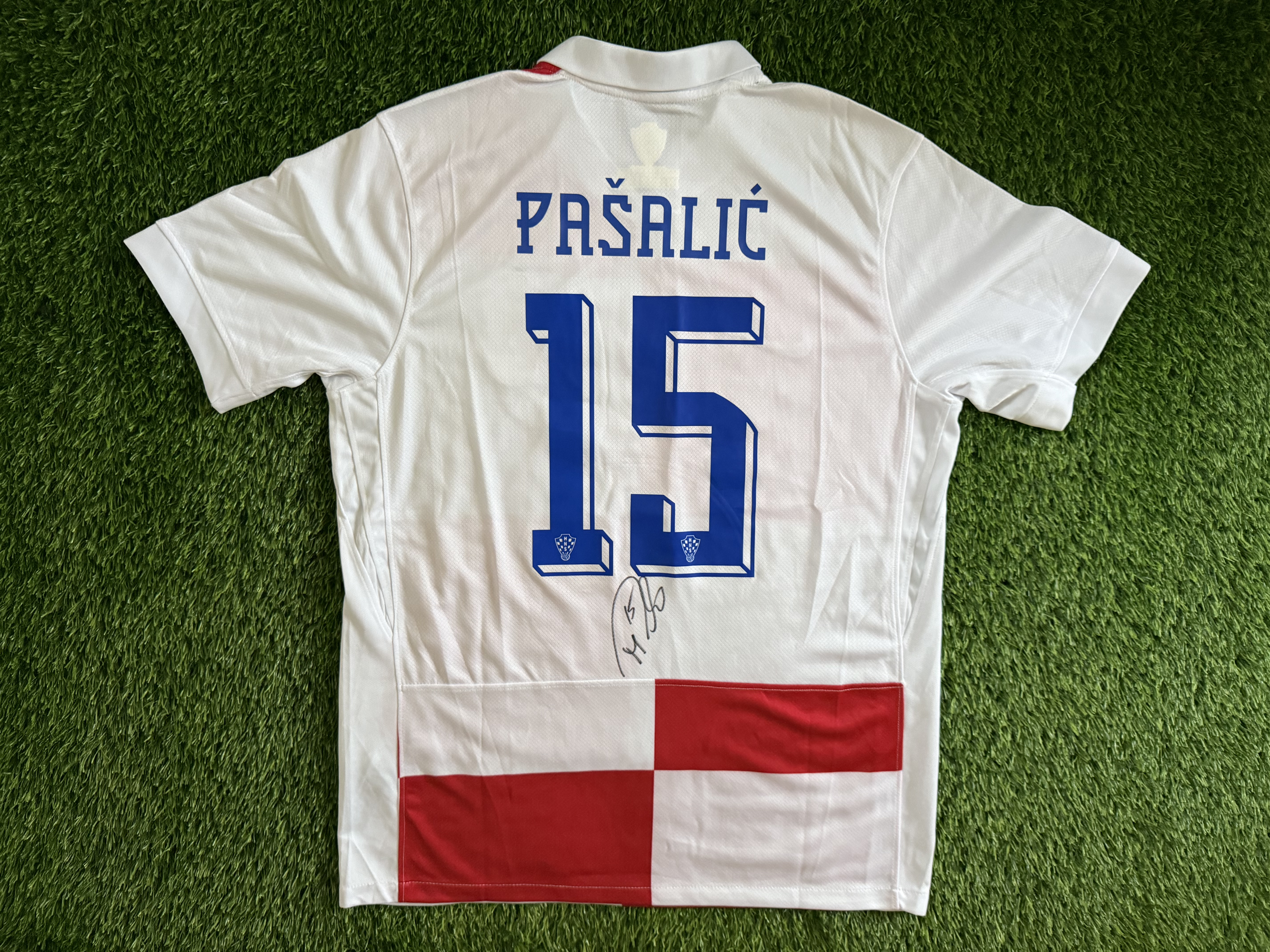 Mario Pašalić Signed Croatia 2024/2025 Shirt
