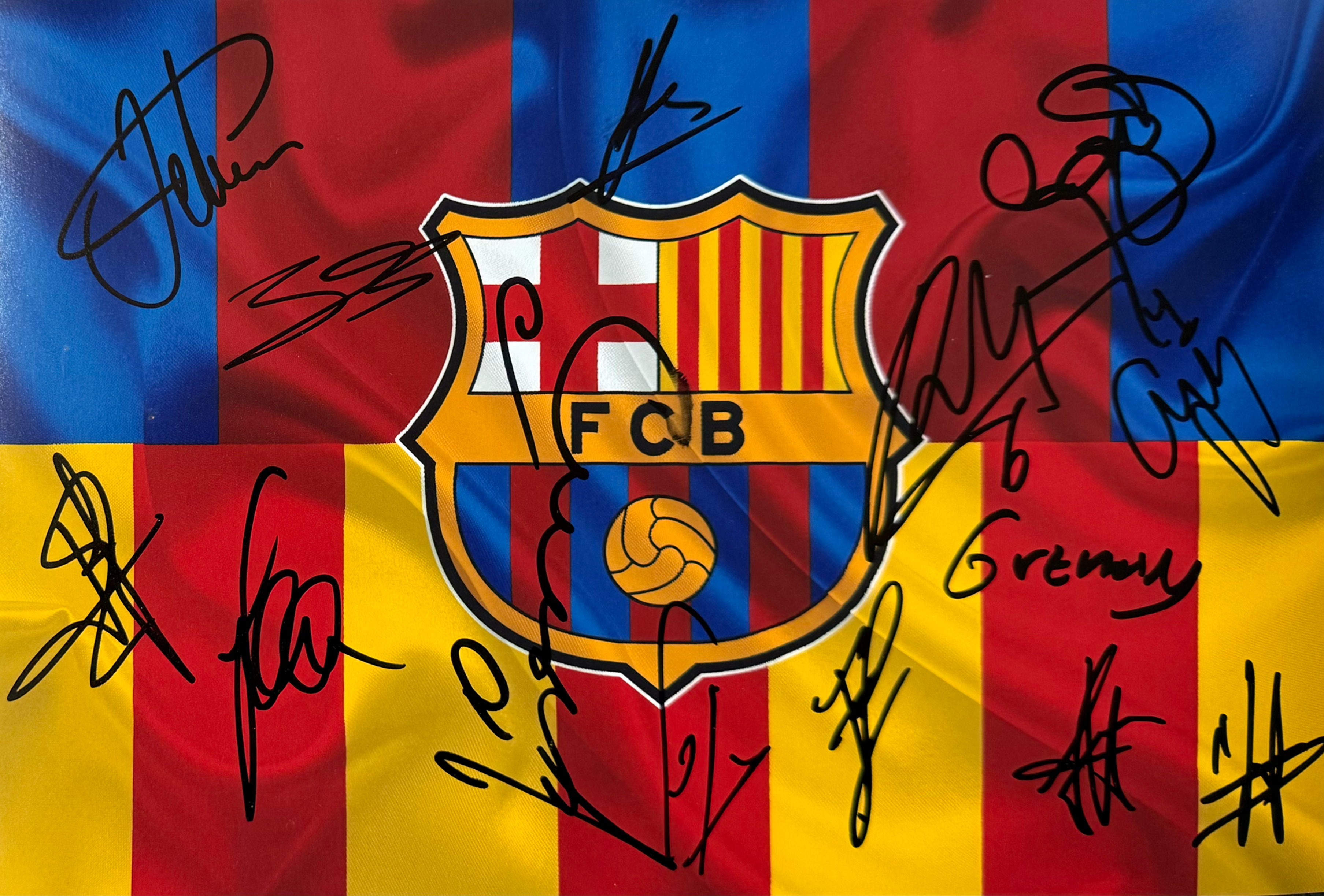 Barcelona Legends Multi Signed A4 Photo (9)