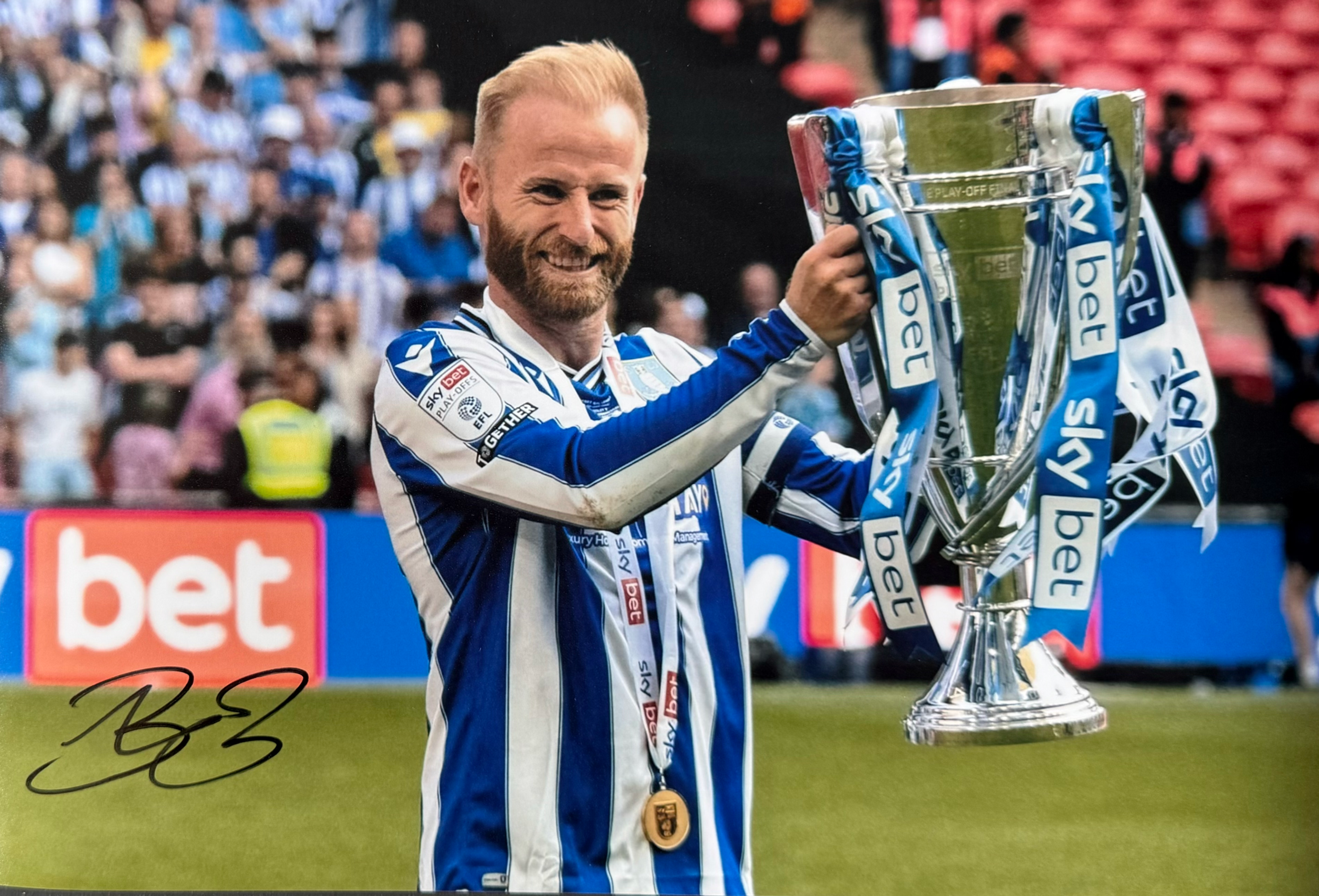 Barry Bannan Signed Sheffield Wednesday A4 Photo (7)