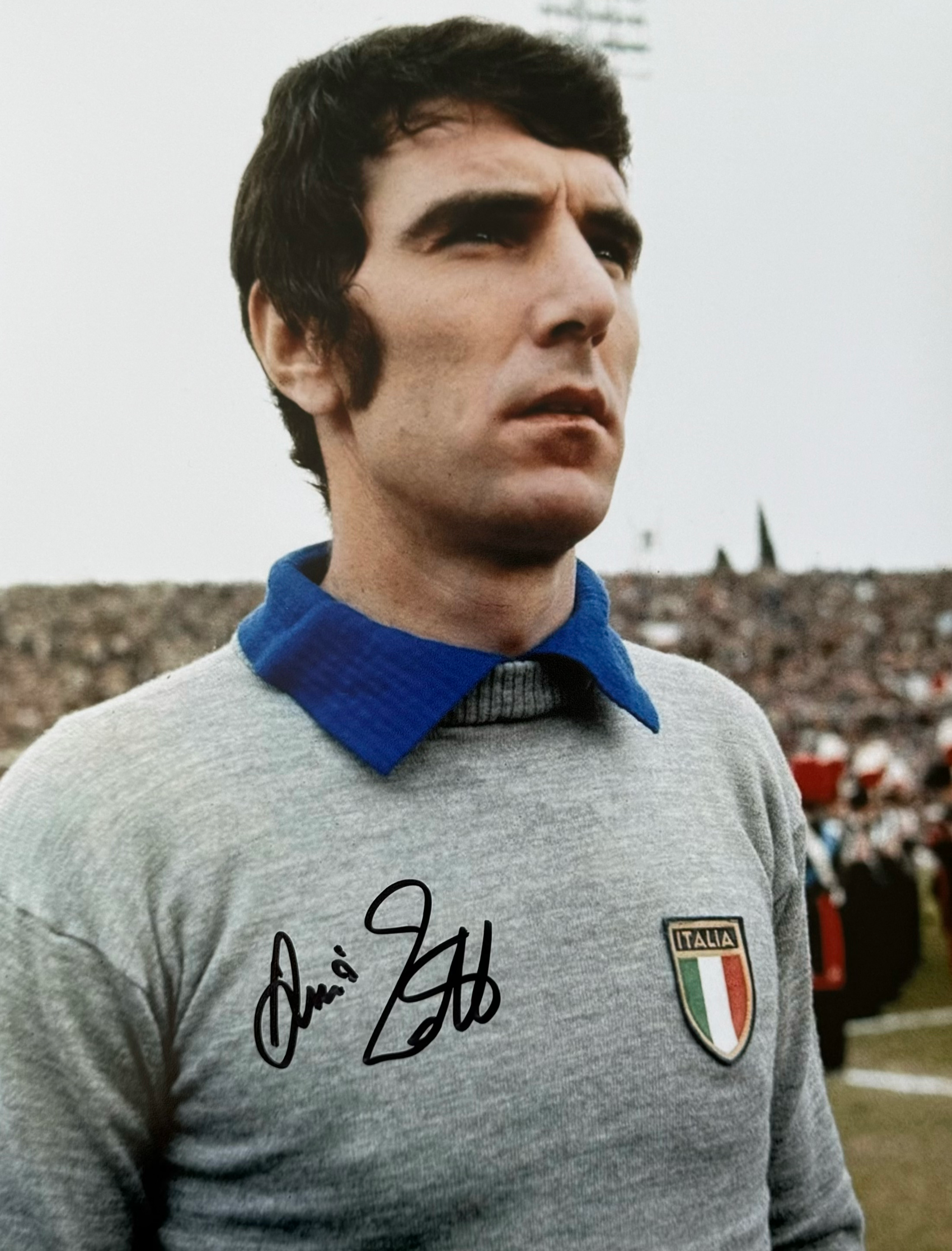 Dino Zoff Signed Italy 10x8 Photo (36)