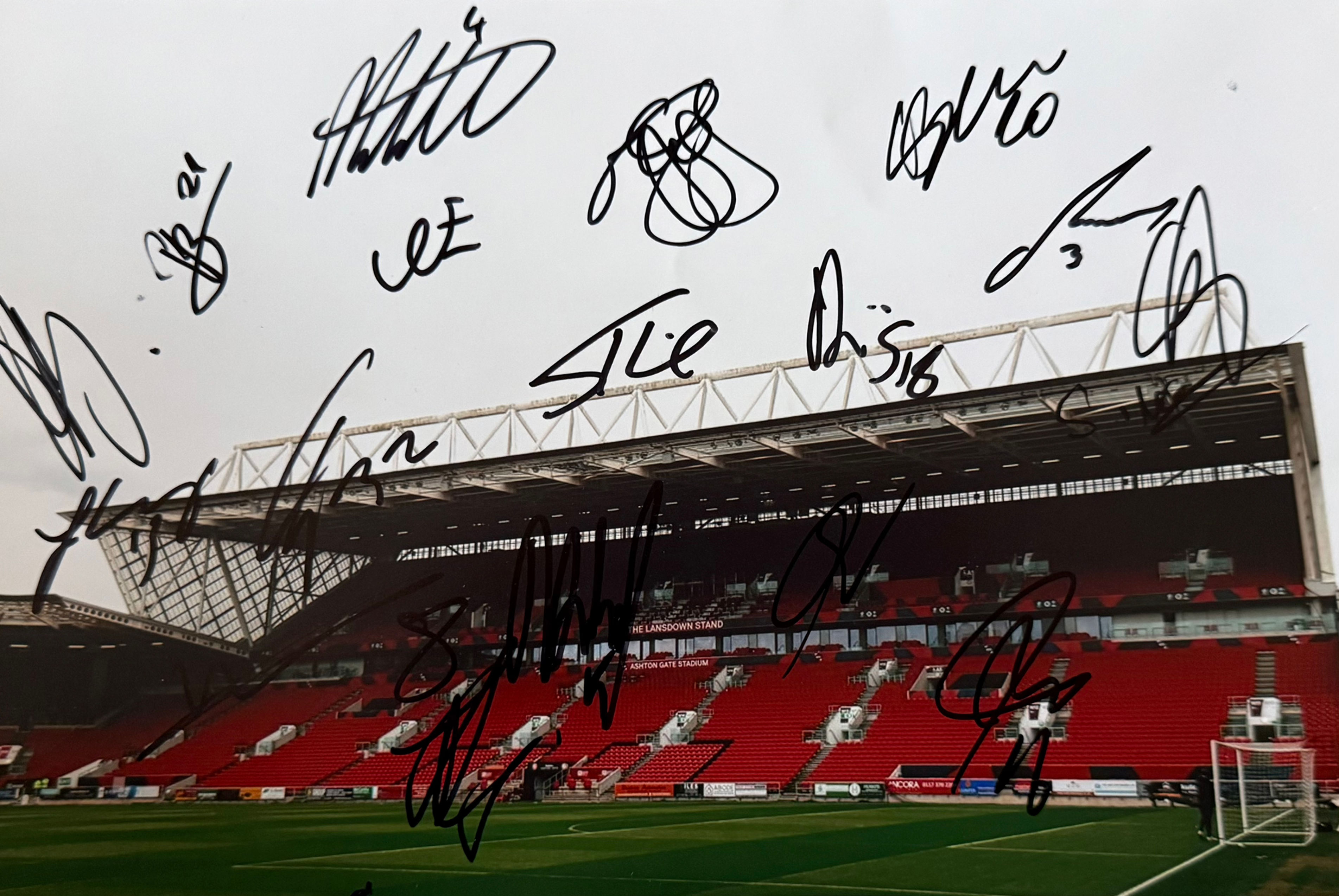 Bristol City Signed 2025/2026 A4 Photo 