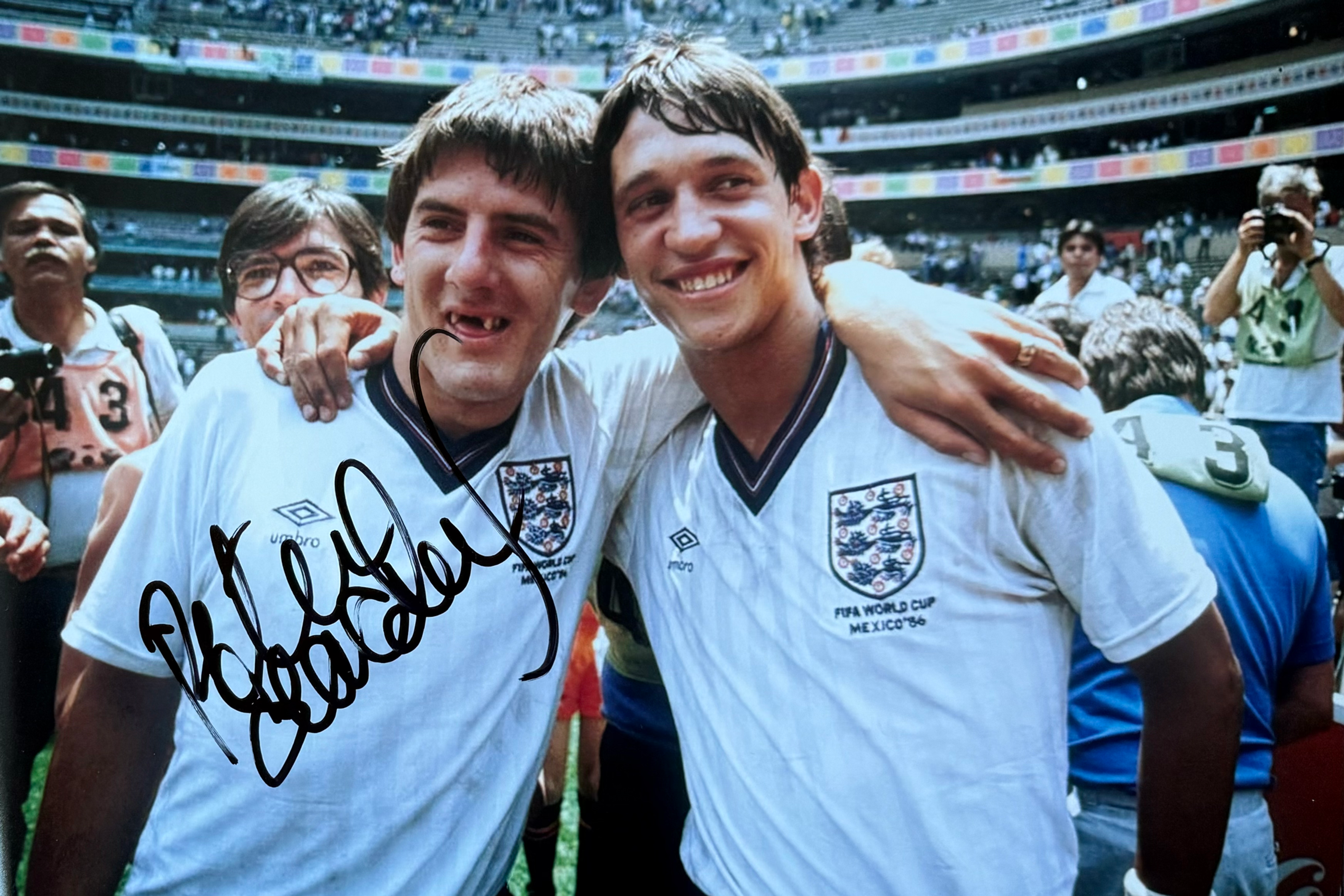 Peter Beardsley Signed England A4 Photo