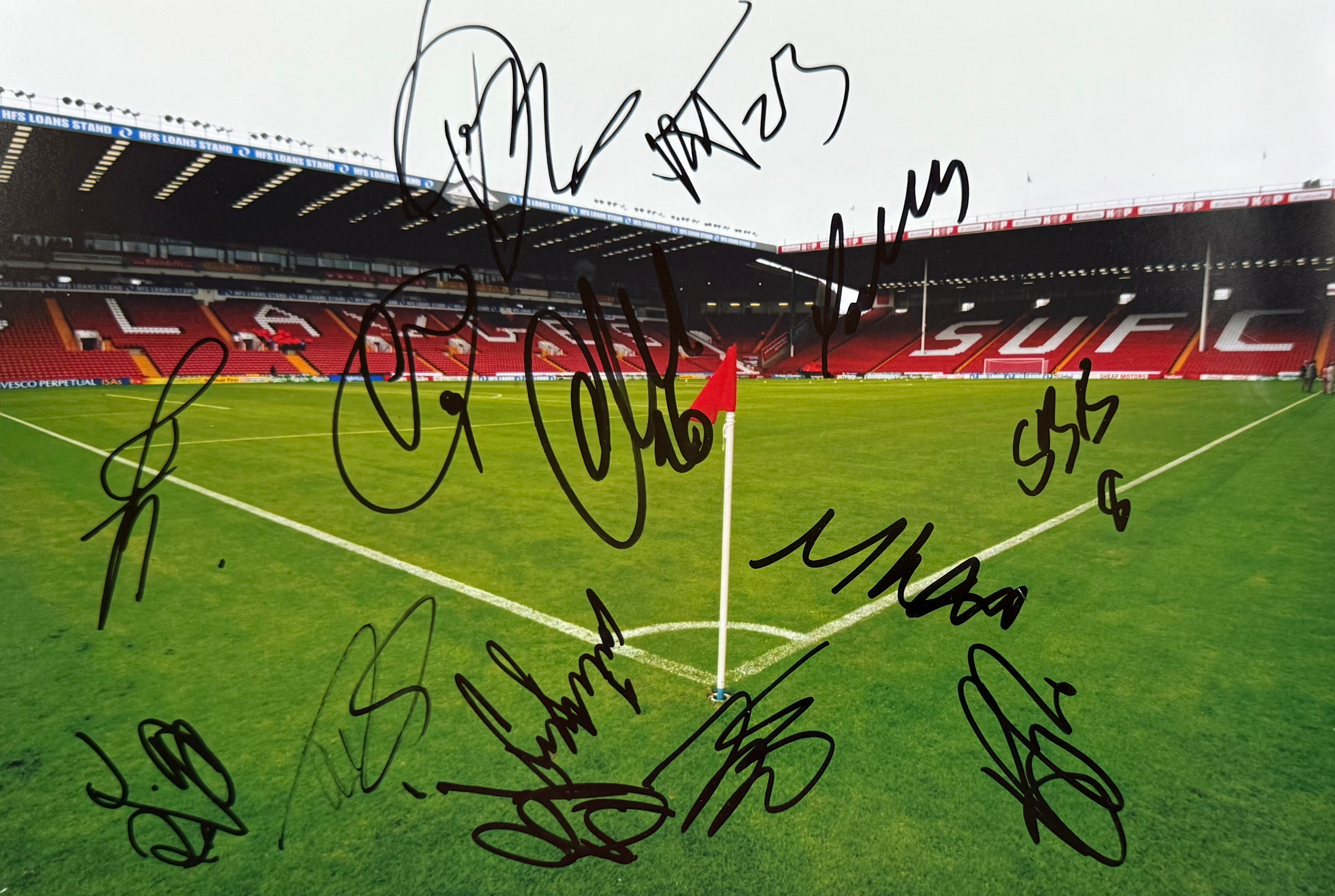 Sheffield United Signed A4 Photo By 2022/2023 Squad (4)