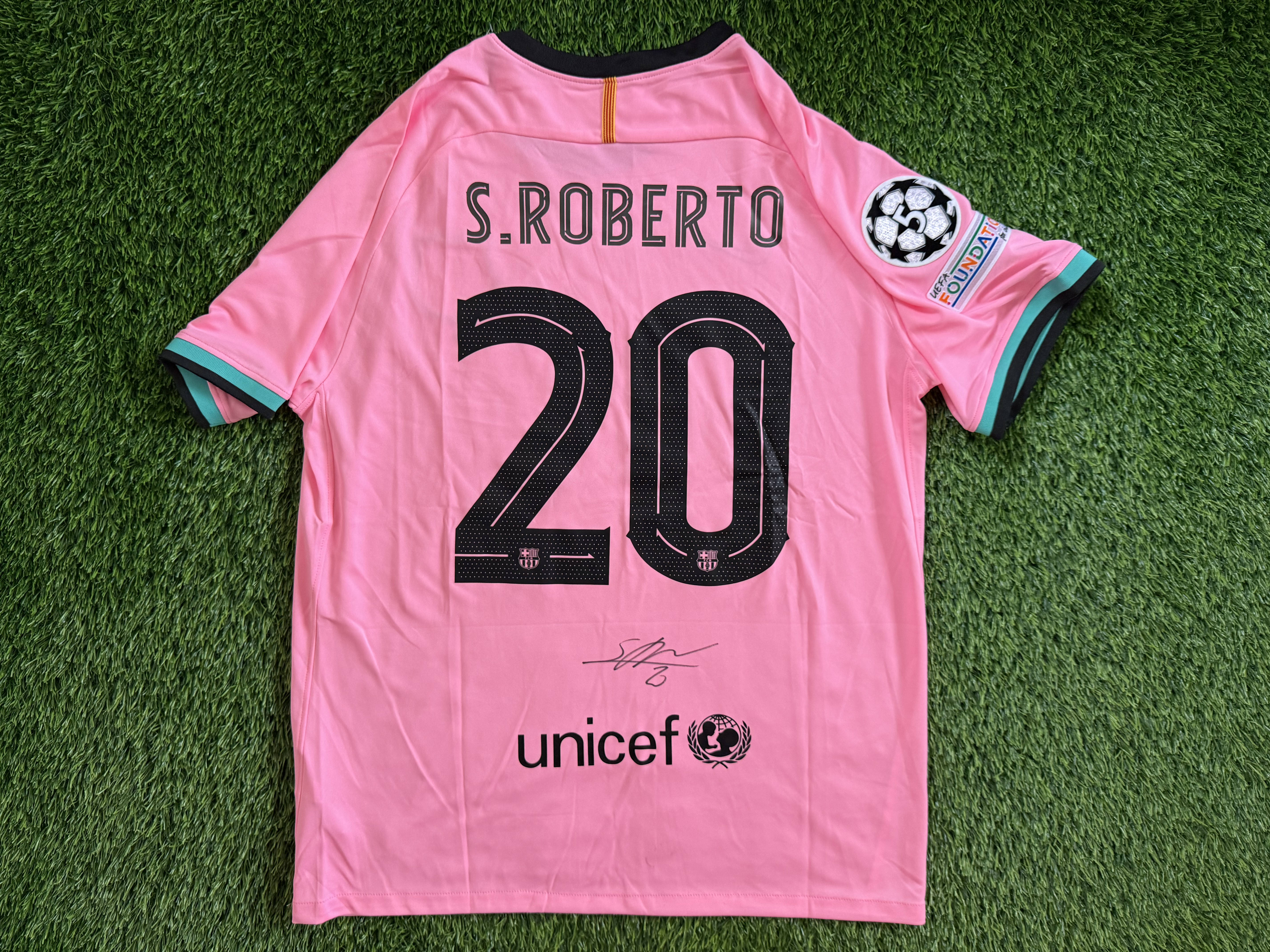 Sergi Roberto Signed Barcelona 2020/2021 Shirt (3)