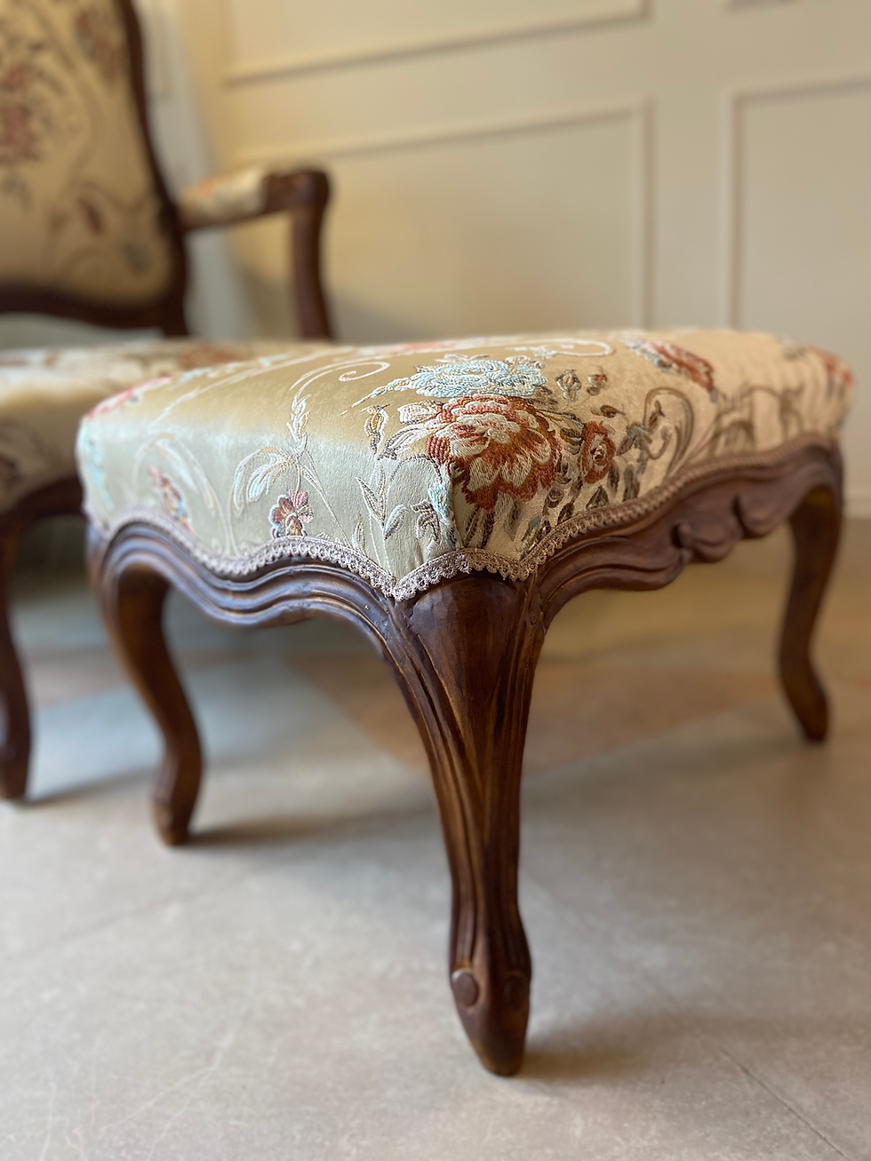 Thumbnail: Classic Bergère Set