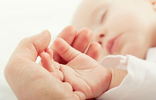 Main de bébé