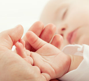 Main de bébé