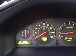2001 Volvo V70 Wagon - 9.png