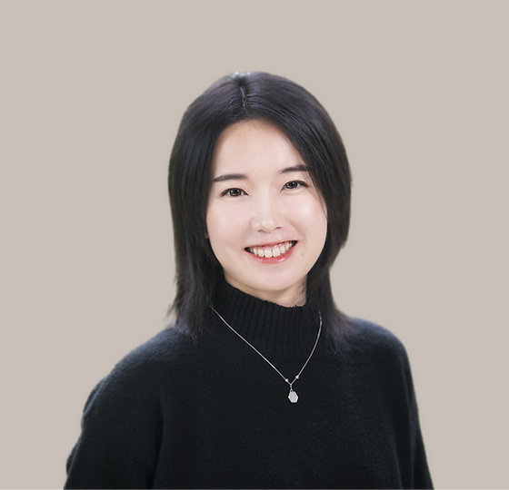 Psychotherapist Carmen Guo
