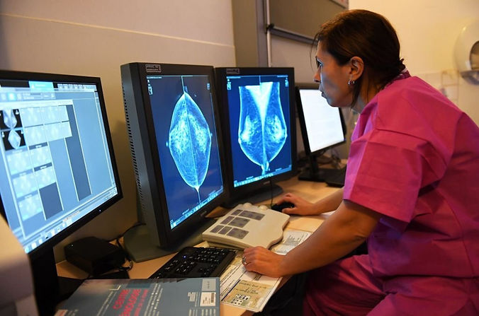 doctor-looks-results-mammography.jpg