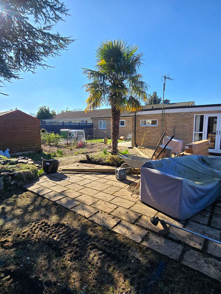 landscaping, goardendesign, woodland garden, pergola, gazebo, resin paths, raised beds