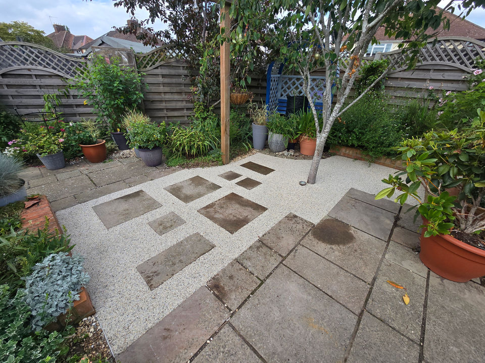 resin, resin bound, resin bound patio, patio, landscaping