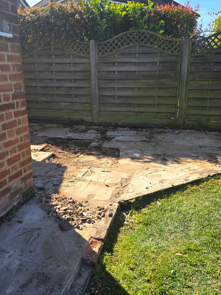 Patio, porcelain patio, patio builders, landscaping, pergola, raised beds, timber raised beds