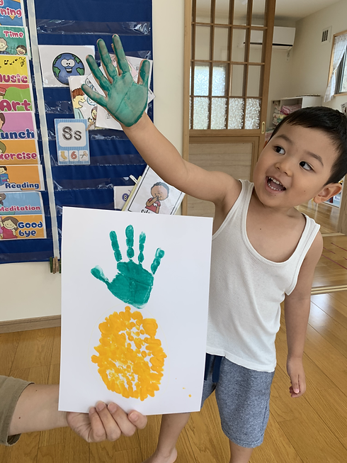 ひなたインターナショナルプリスクールでのアート